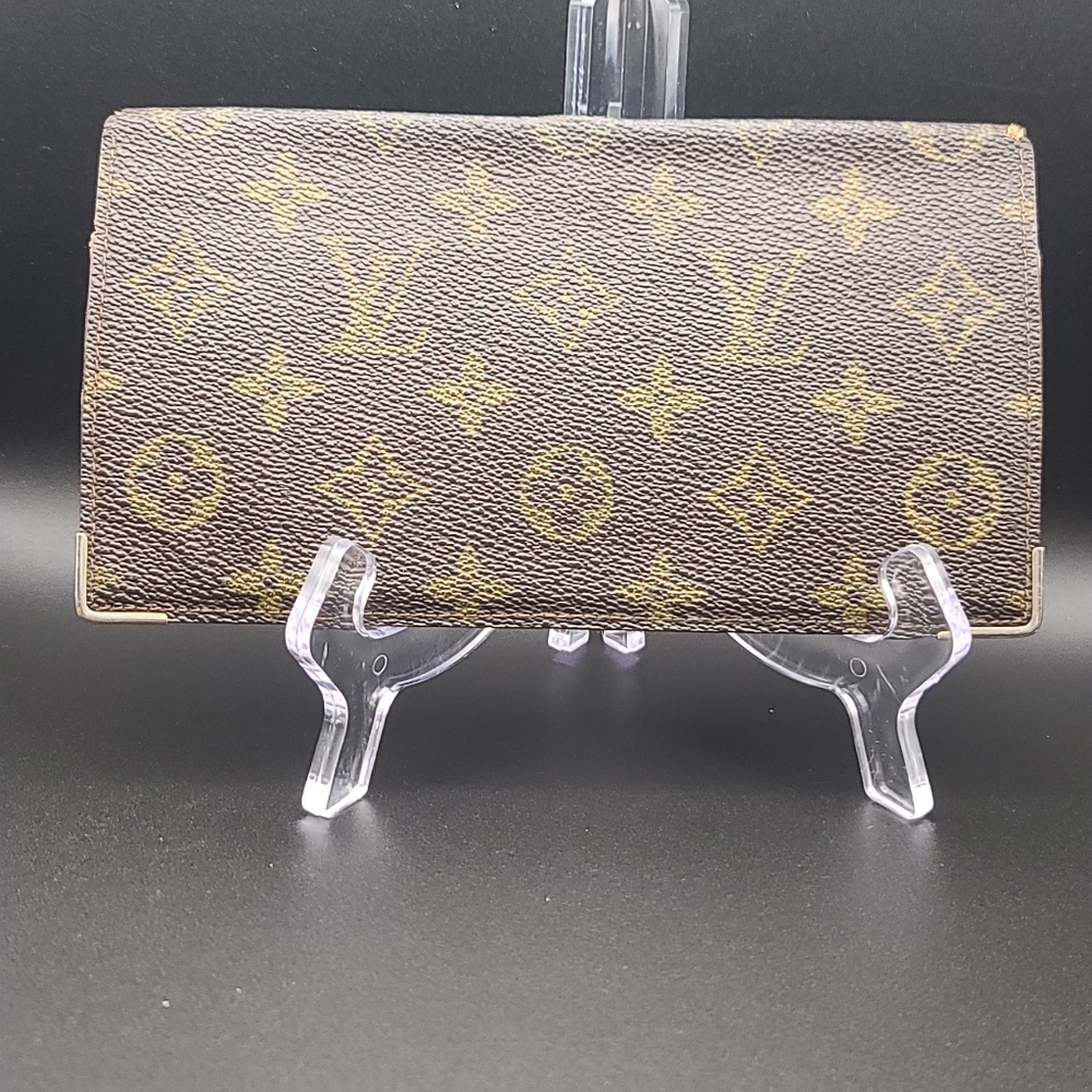 Louis vuitton bi fold